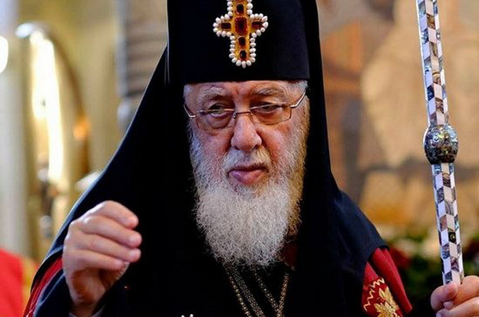 700 грузинських дітей стануть новими похресниками Грузинського Патріарха
