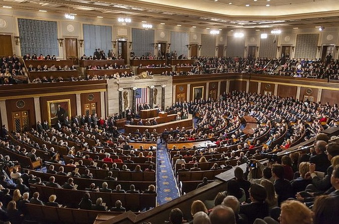 Дослідження: 91% нового Конгресу США – християни