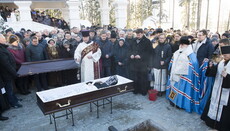 В Беларуси простились с убитой настоятельницей Свято-Ксениевского монастыря 