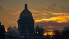 РПЦ попросила петербуржцев не делать революцию из-за Исаакиевского собора