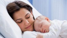 Британия: обращение к беременным «будущая мама» обижает трансгендеров