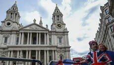 Англиканская церковь хочет увеличить количество прихожан за счет мигрантов 