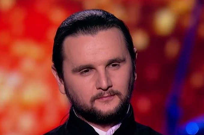 Священик УПЦ знову підкорив піснею шоу «Голос Країни» (ВІДЕО)