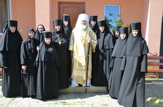 Первоиерарх РПЦз посетил свою малую родину на Волыни