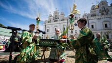У Київській Лаврі молитовно відсвяткували день П'ятидесятниці (ФОТО, ВІДЕО)