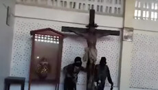 Боевики ИГ опубликовали видео разрушения христианского храма (ВИДЕО)