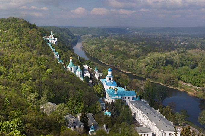 Святогірська Лавра представила мультимедійний календар на тиждень: 12-18 червня