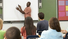 US Dept. of Education demands public schools call students by their preferred pronoun and dismiss teachers who refuse