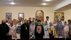 Афонский монах рассказал киевской молодежи о жизни в Пантелеимоновом монастыре