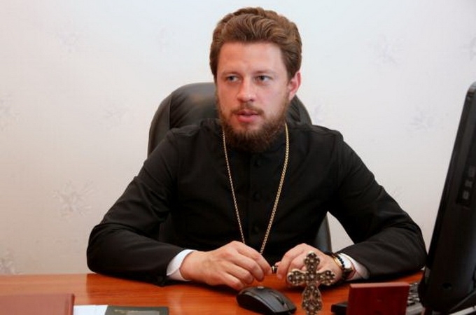 Дії заангажованих чиновників підривають авторитет України, – єпископ Баришівський Віктор