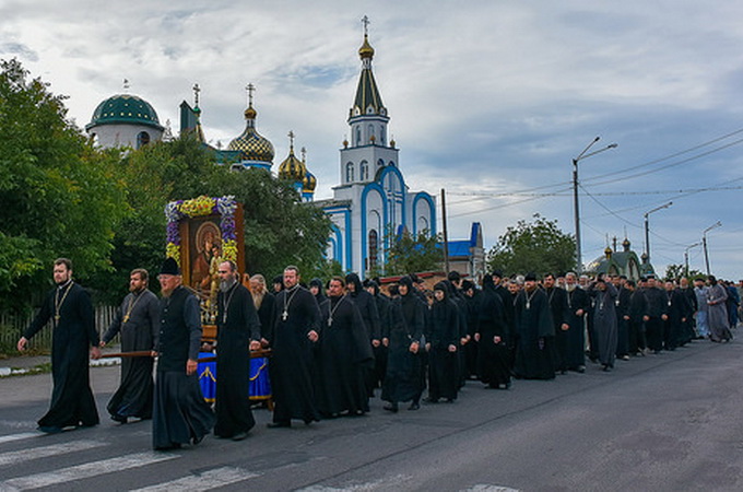 У Вінницькій єпархії УПЦ пройшов Хресний хід у спомин про Калинівське диво (ФОТО)