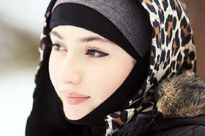 У дитячих садках Таджикистану розкажуть про «шкідливість хіджабу»