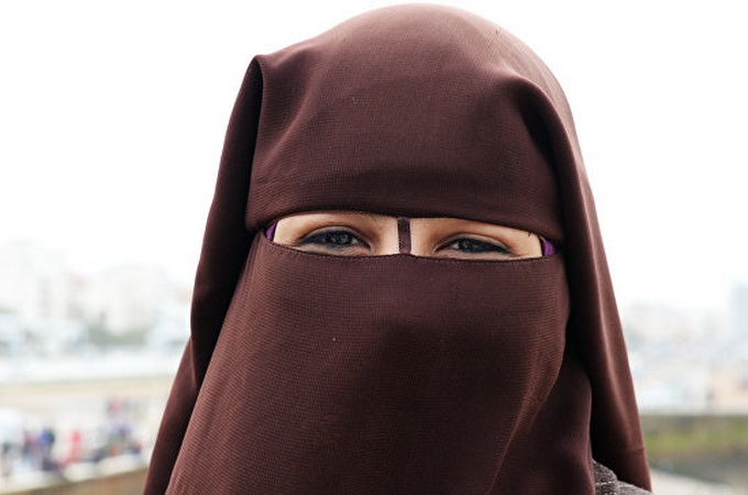 У Казахстані заборонять носити одяг «деструктивних ідеологічних течій»