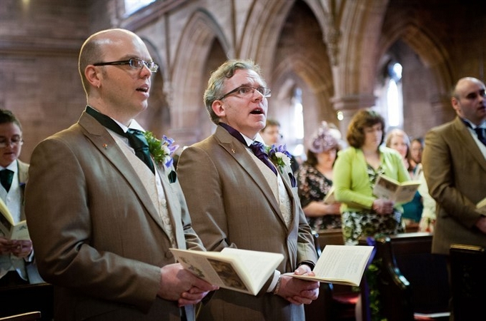 Методистські церкви США виступили проти керівництва та за одностатеві шлюби