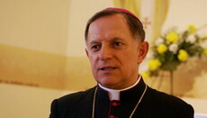 Римо-католицький митрополит просить УГКЦ повернути хоча б дві церкви з 23