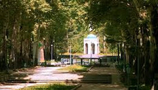 Знаменитих таджиків поховали як мусульман без згоди родичів