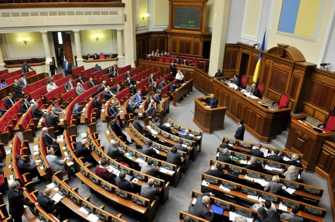 Верховная Рада отменила принудительную перерегистрацию уставов Церквей