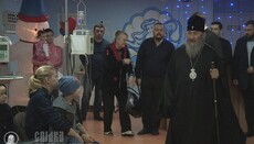 Предстоятель УПЦ благословил детей в Институте рака и раздал подарки (ФОТО, ВИДЕО)
