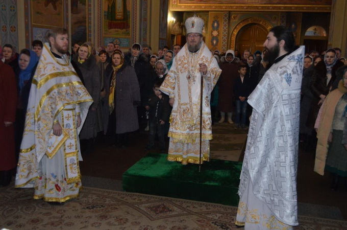 Священнослужителі УПЦ привітали атомників Рівненської АЕС з Різдвом