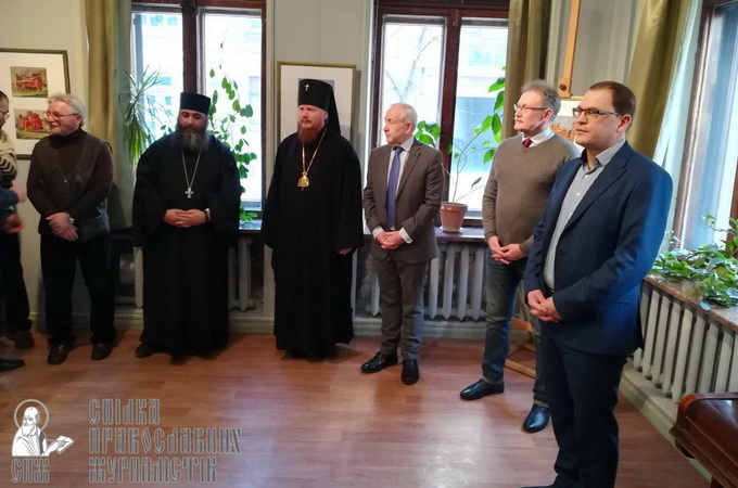 Печать Божої Матері лежить на Афоні та київській Лаврі, – учень св. Паїсія