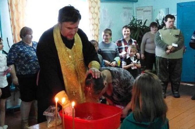 В Сибири 70 чулымцев стали православными