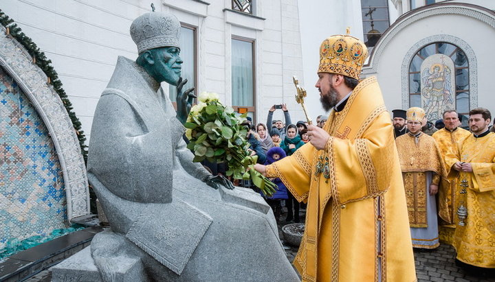 "Primate" of the new church structure at the monument to the late His Beatitude Metropolitan Vladimir of Kiev and All Ukraine