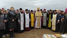У Поліському будують новий храм замість захопленого ПЦУ