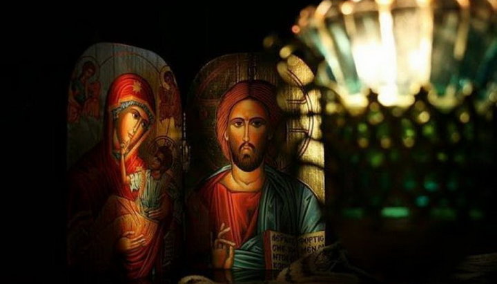 Когда человек обретает Христа, он становится преподобным, и там, где стоят его ноги – Небо сходит на землю. Фото: ridus.ru