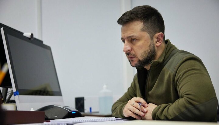 Переговоры Президента с папой римским проходили по видеосвязи. Фото: Twitter.com/ZelenskyyUa