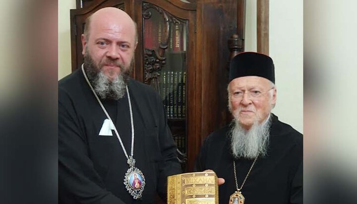"Митрополит" Михаил Зинкевич и глава Фанара. Фото: Фанарион