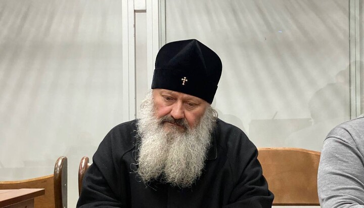 Наместник Киево-Печерской лавры митрополит Павел в суде. Фото: ctrana.news