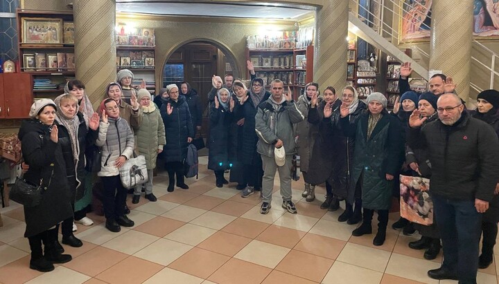 A community meeting of the "Quick to Hearken" Icon Church of the UOC in Vinnytsia. Photo: eparhia.vn.ua