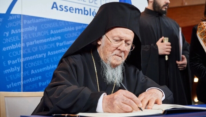 Глава Фанара заявив про готовність святкувати Великдень разом із католиками