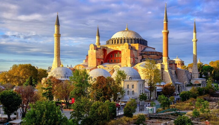 Chrám Boží Moudrosti v Istanbulu Zdroj:Wikipedie