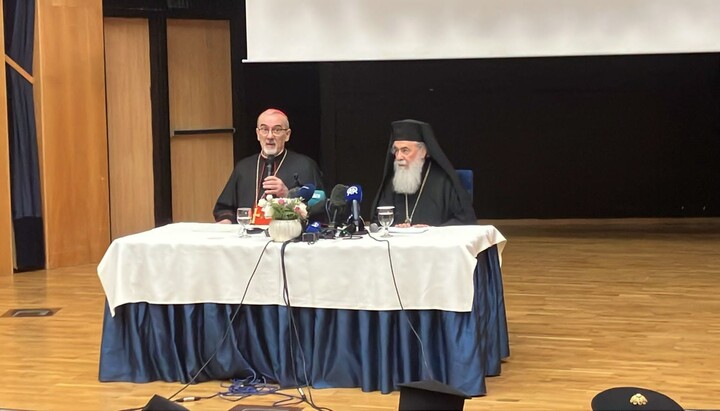 Patriarcha Theofilos III a kardinál Pizzaballa Zdroj:Orthodoxia news agency