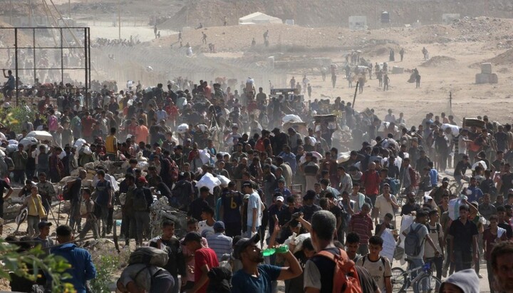 Rozdílení humanitární pomoci v Pásmu Gazy. Zdroj: Vaticannews