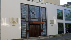 V Bonnu nemohli věřící opustit synagogu kvůli propalestinské demonstraci 
