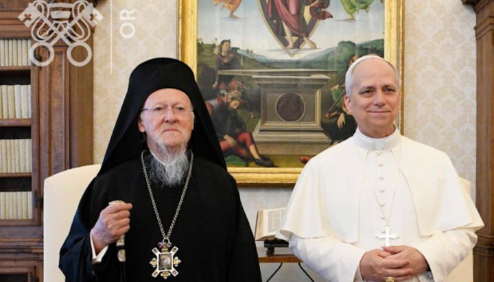 Patriarcha Bartoloměj a Papež Lev XIV. Zdroj: Vatican News
