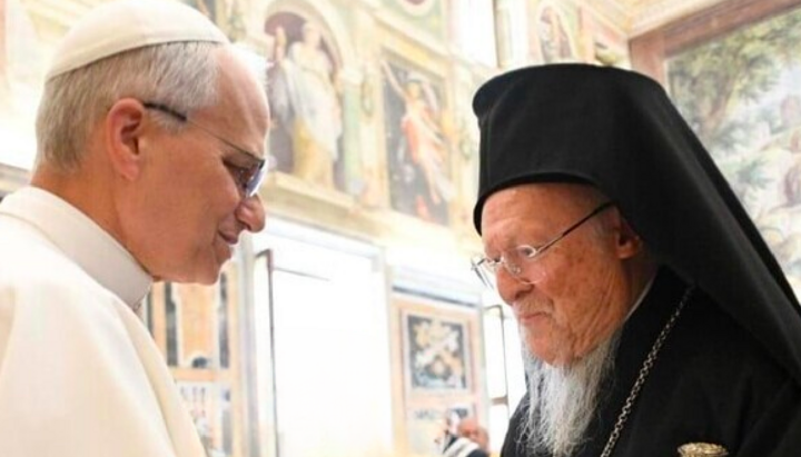 Papež Lev XIV. a ekumenický patriarcha Bartoloměj. Foto: vimaorthodoxias