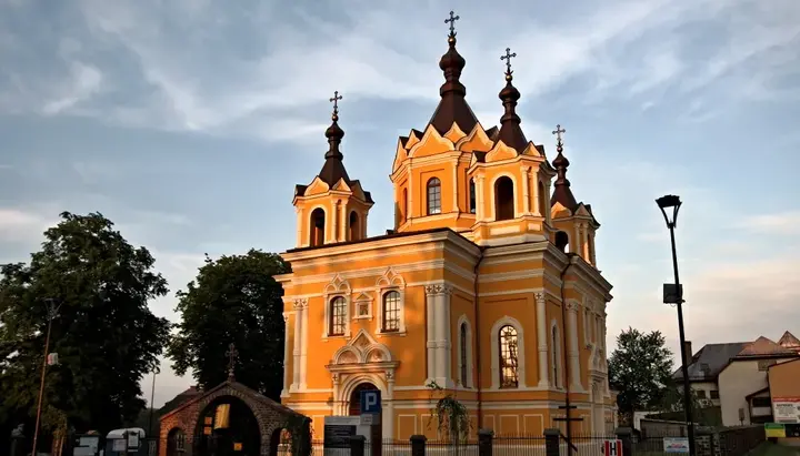 Pravoslavný chrám sv. Mikuláše Divotvorce. Zdroj: fotoroztocze.wordpress.com