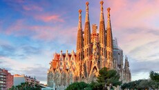 Sagrada Familia se stala nejvyšším kostelem světa