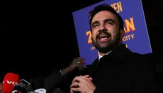 New York má prvního muslimského starostu, stal se jím Zohran Mamdani