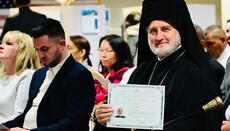 Arcibiskup Elpidoforos poděkoval Spojeným státům za udělení občanství