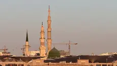 U Medíny zemřely desítky poutníků při tragické havárii autobusu