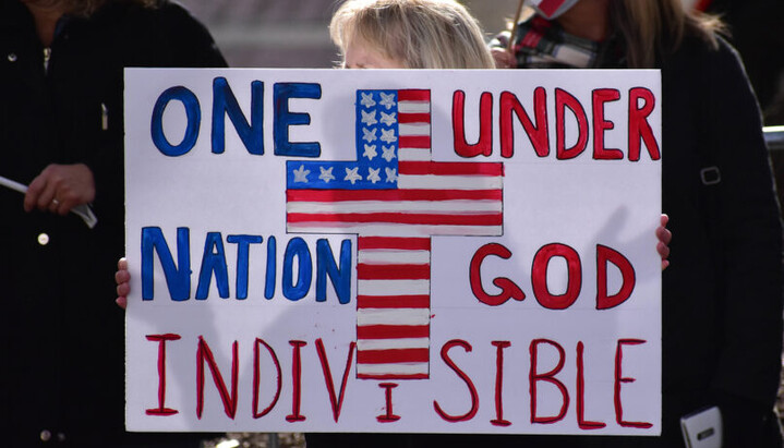 (ready) Křesťanský nacionalismus vytlačuje pojem judeo-křesťanských hodnot