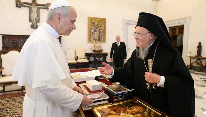 papež Lev XIV. a patriarcha Bartoloměj. Zdroj: Vatican Media