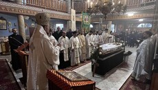 Veriaci sa dnes naposledy rozlúčili s prot. Jánom Chomom