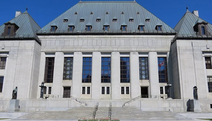 Nejvyšší soud Kanady, Ottawa. | Foto: Robert Linsdell, Flickr (CC BY 2.0)