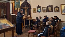 Povídání o svatém Mikuláši pro děti místní základní školy