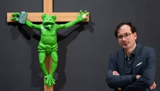 Výstava ve Vídni během adventu znesvěcuje křesťanské symboly